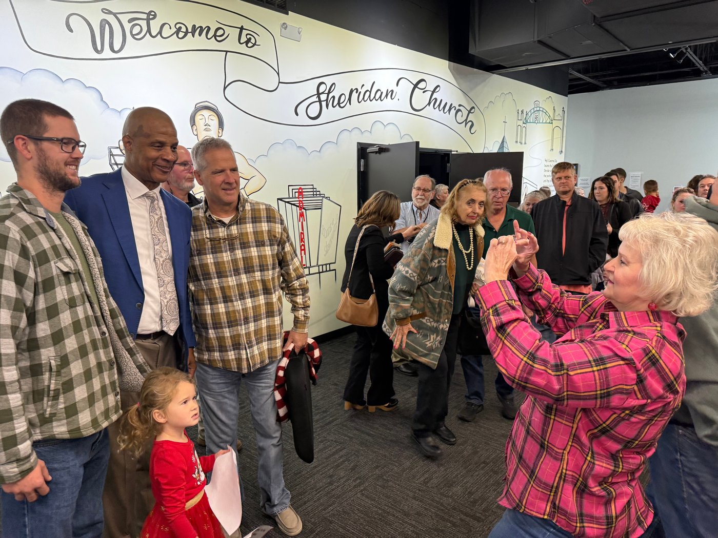 Former Mets star Darryl Strawberry thanks Trump for pardon during sermon at Tulsa church